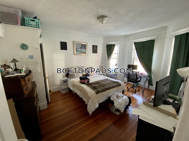 Boston - $3,975+ /mo