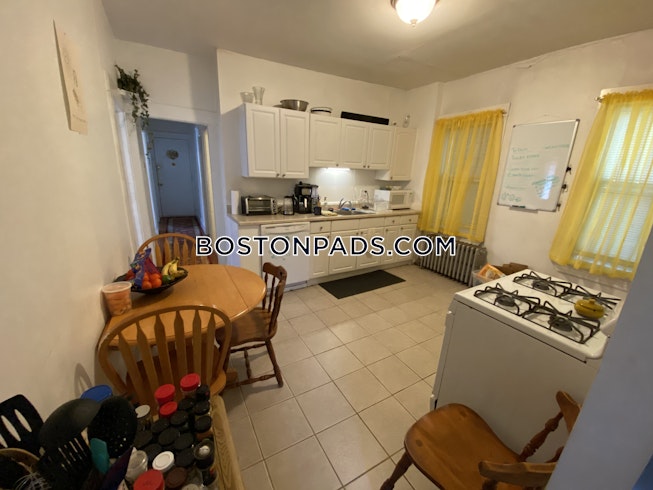 Boston - $3,975+ /mo