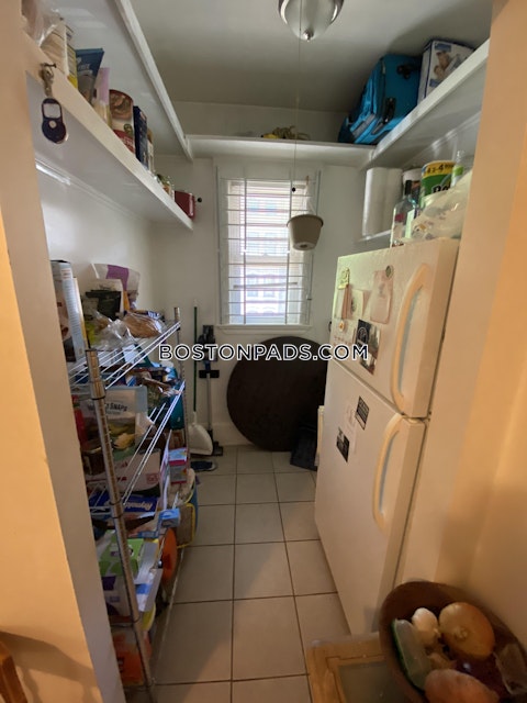 Kelton St. Boston photo 12