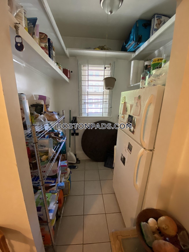 Boston - $3,975+ /mo