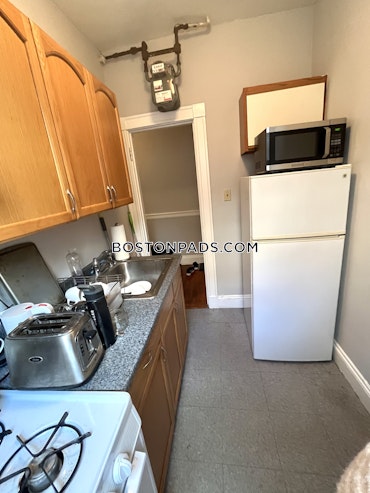 Boston - 0 Beds, 1 Baths