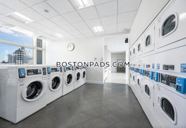 Boston - 0 Beds, 1 Baths