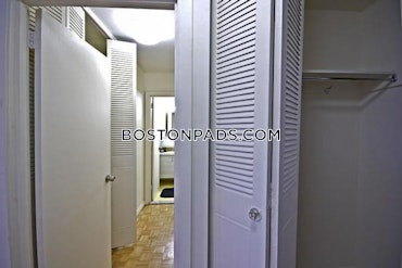 Boston - 0 Beds, 1 Baths