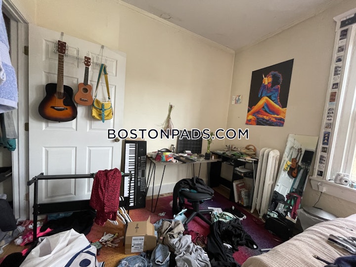 brookline-4-beds-15-baths-boston-university-6550-8012229 