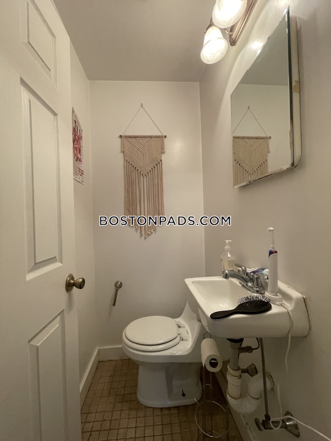 Brookline - $6,739+ /mo