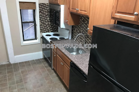 Back Bay 2 Beds 1 Bath Boston - $4,700 No Fee