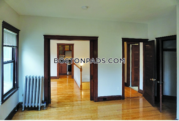 Boylston St., Boston