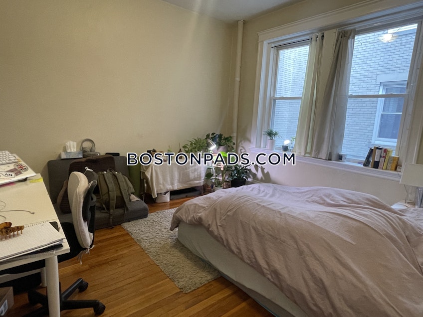 Boston - $3,120+ /month
