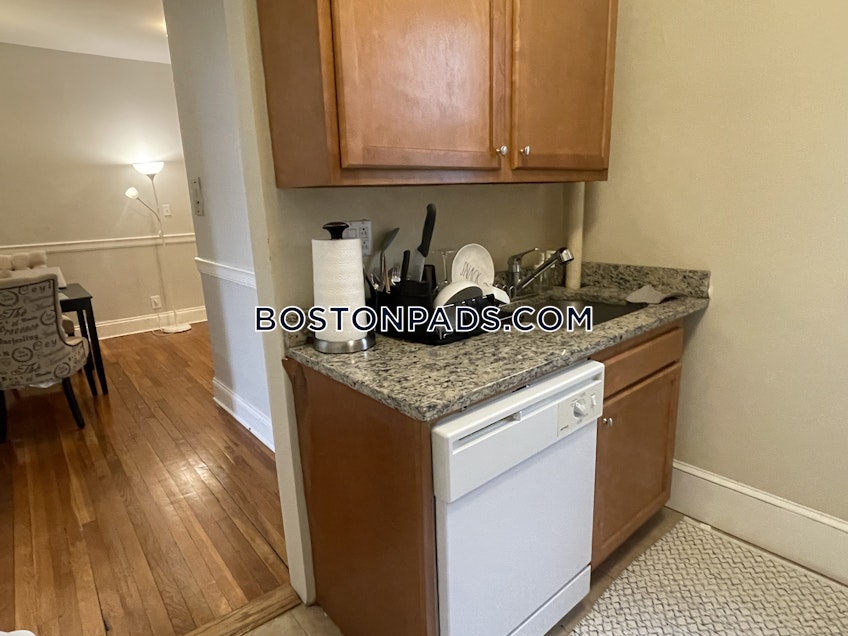 Boston - $3,120+ /month