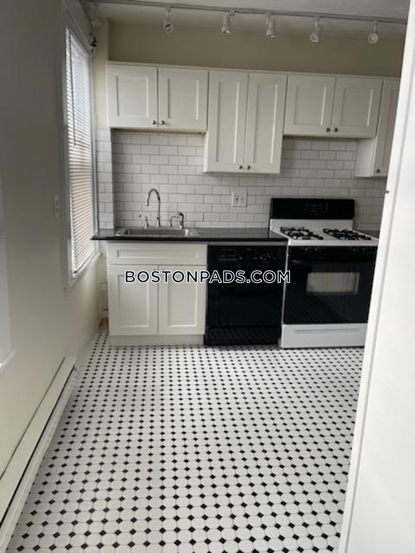 BOSTON - SOUTH BOSTON - ANDREW SQUARE - 1 Bed, 1 Bath - Image 2