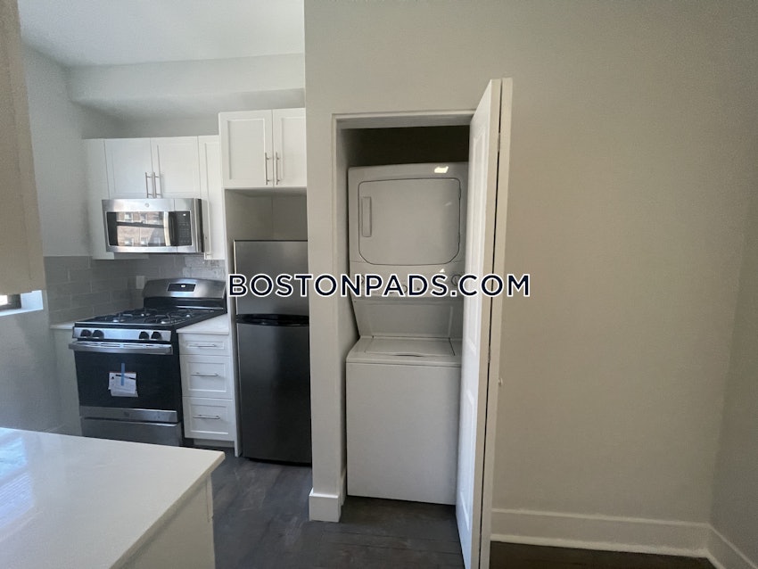 BOSTON - FENWAY/KENMORE - 1 Bed, 1 Bath - Image 4