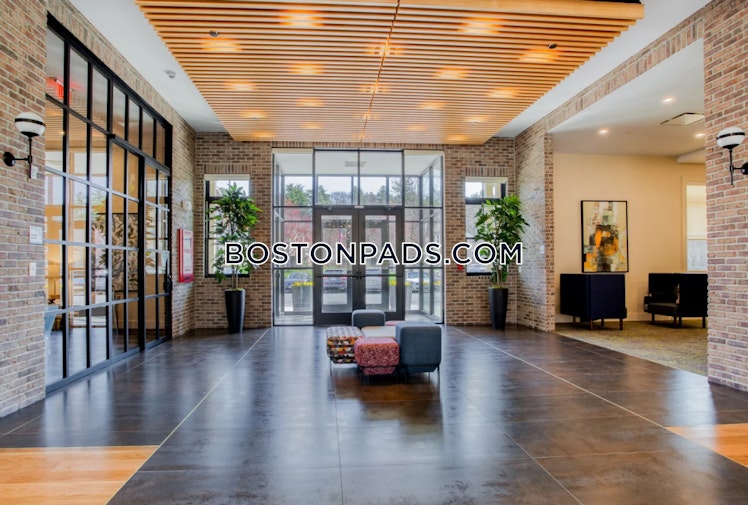 Island Hill Ave., Melrose