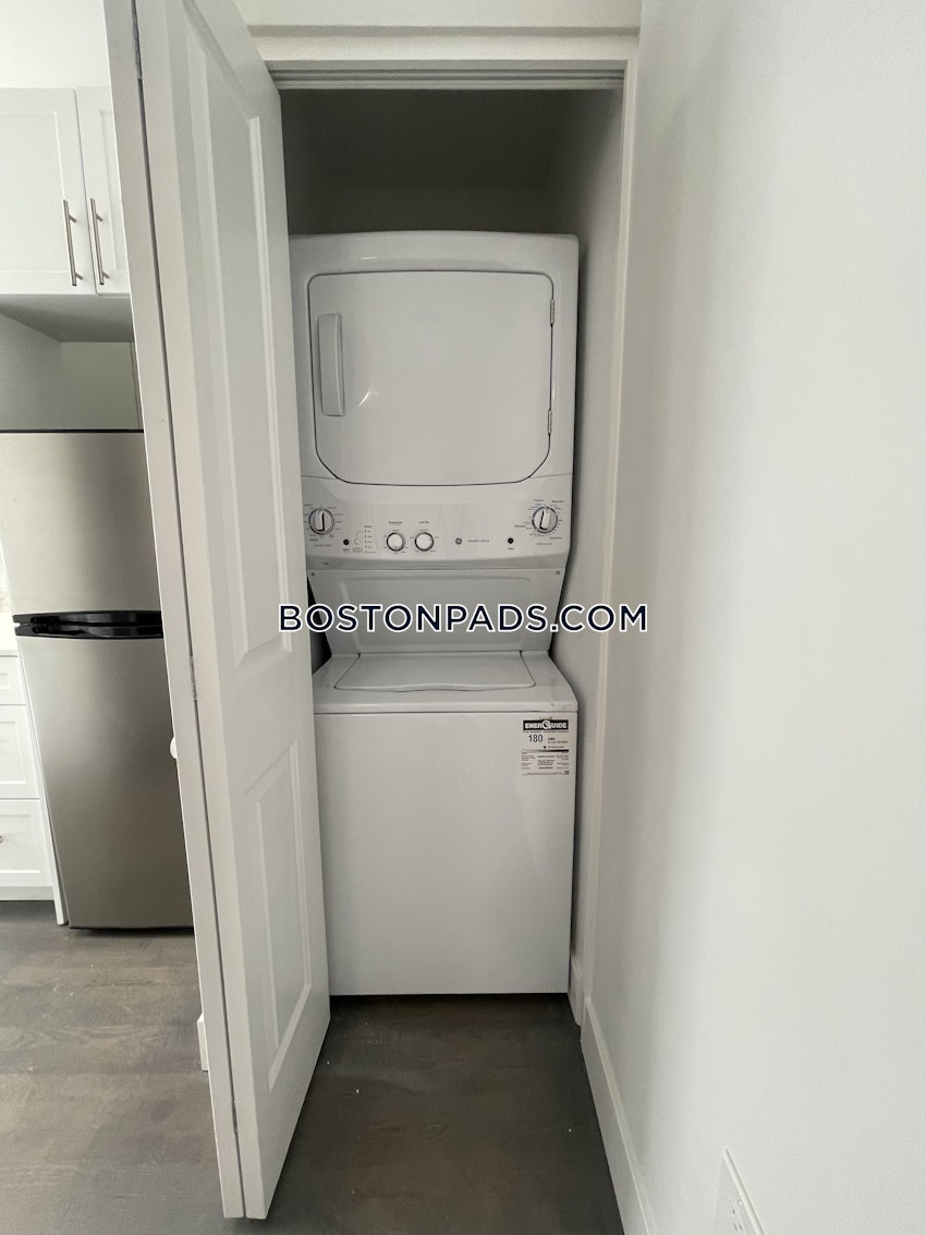 BOSTON - FENWAY/KENMORE - 2 Beds, 1 Bath - Image 19