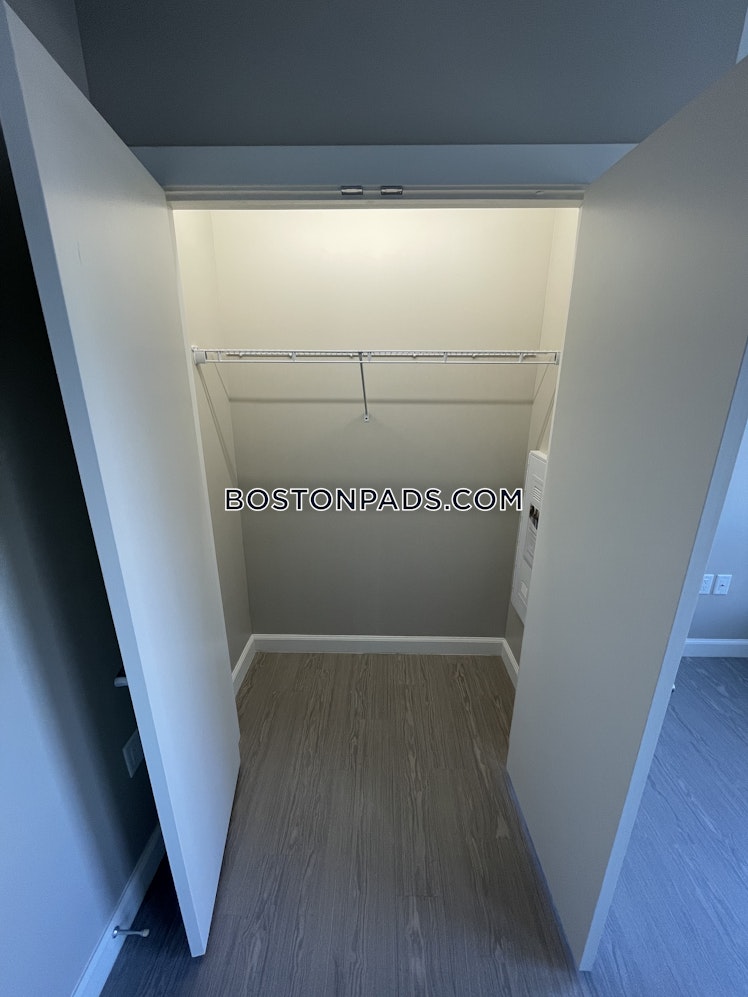 Charles St., Cambridge