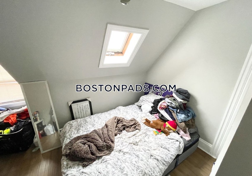 BOSTON - EAST BOSTON - EAGLE HILL - 6 Beds, 2 Baths - Image 9