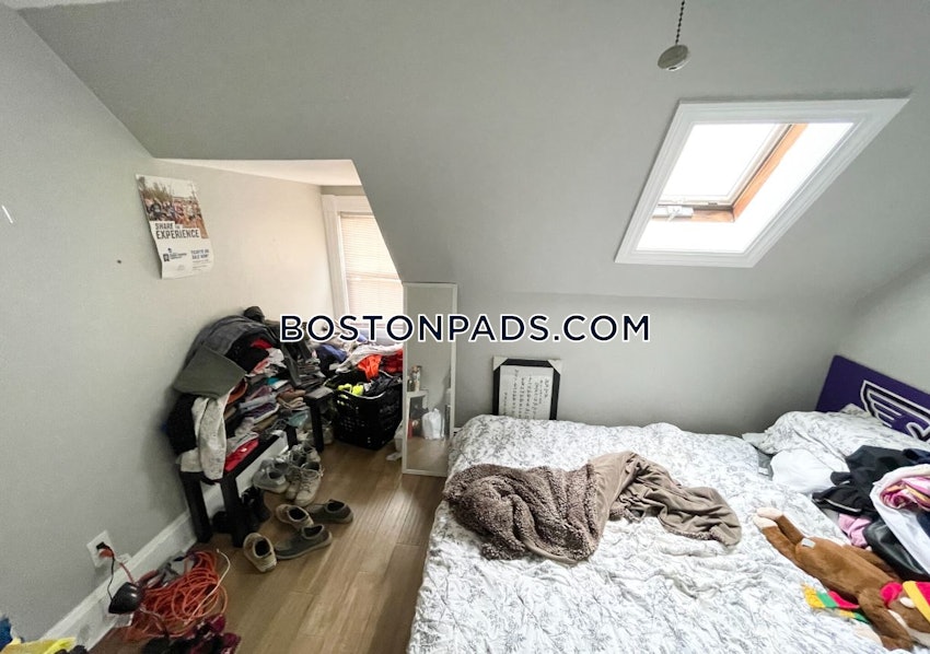 BOSTON - EAST BOSTON - EAGLE HILL - 6 Beds, 2 Baths - Image 2