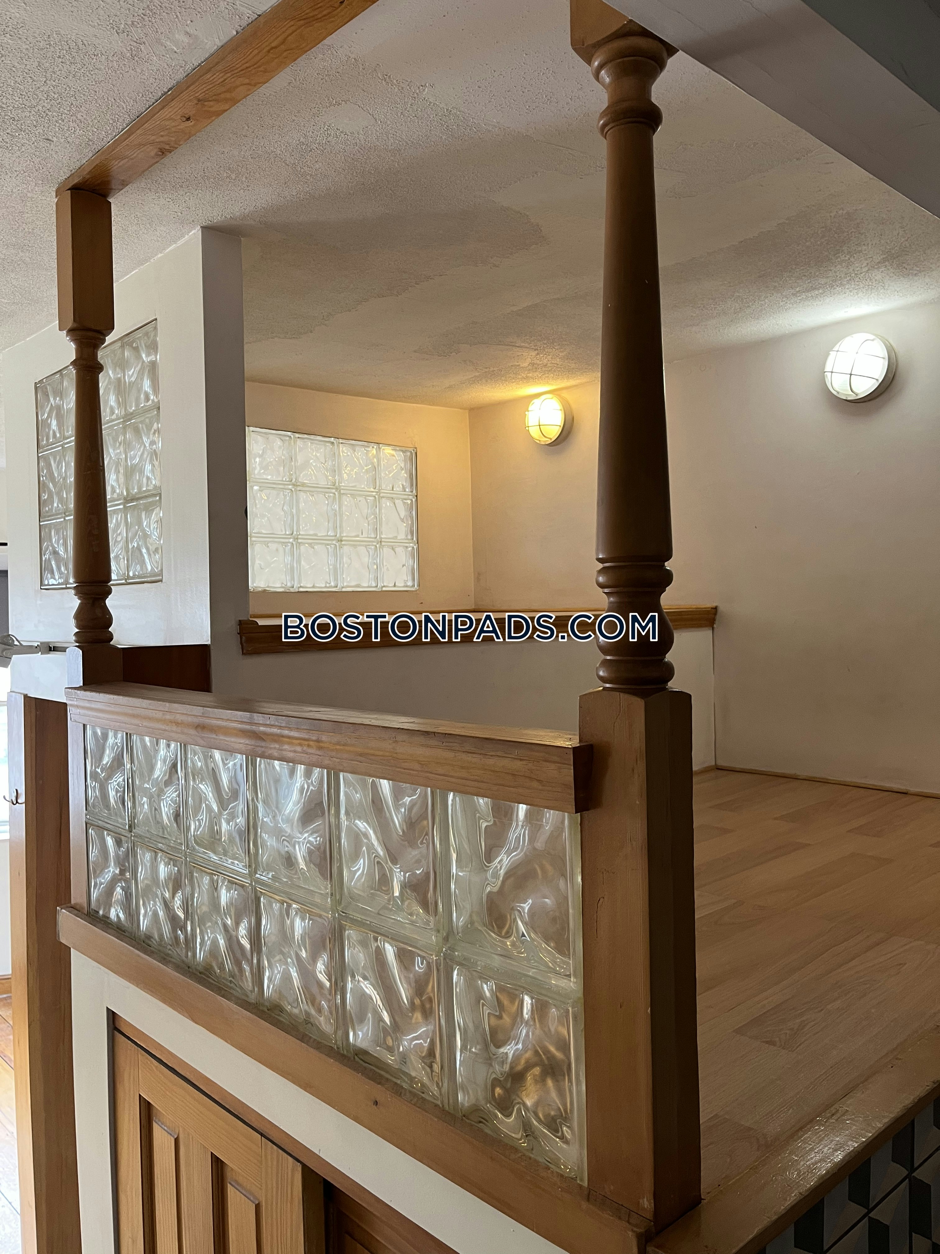 Massachusetts Ave Boston