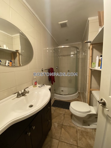 Boston - 2 Beds, 2 Baths