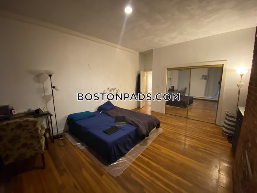 BOSTON - SOUTH END - 2 Beds, 2 Baths - Image 27