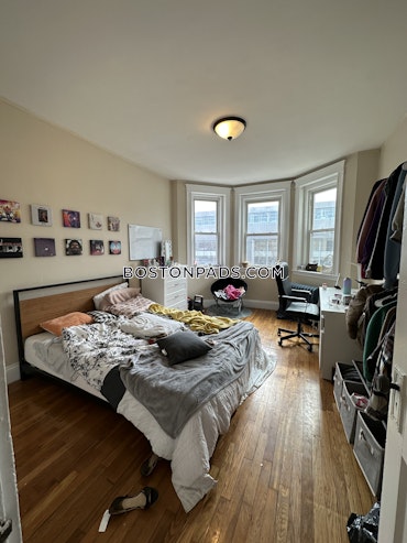 Boston - 2 Beds, 1 Baths