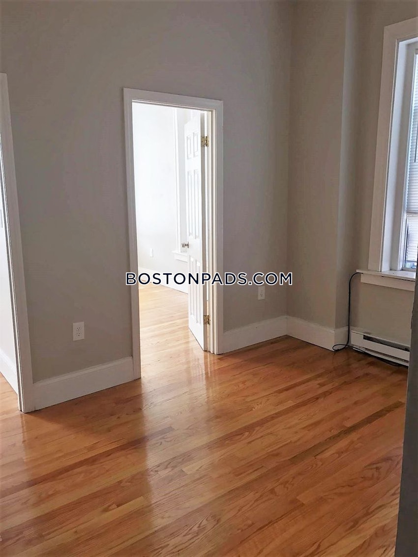 BOSTON - EAST BOSTON - MAVERICK - 3 Beds, 1 Bath - Image 13