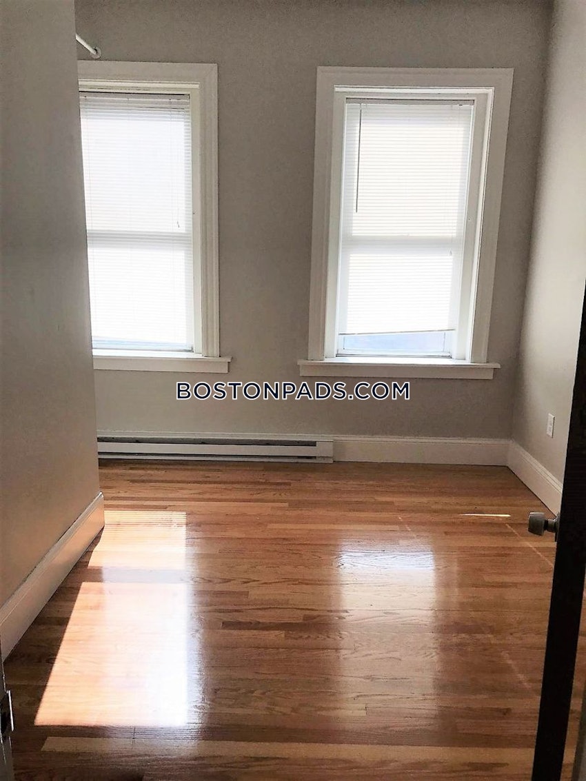 BOSTON - EAST BOSTON - MAVERICK - 3 Beds, 1 Bath - Image 10