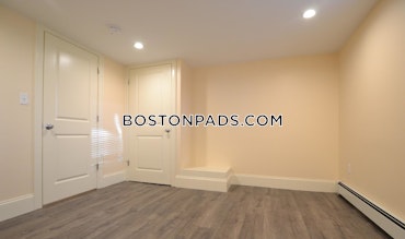 Boston - 6 Beds, 3 Baths