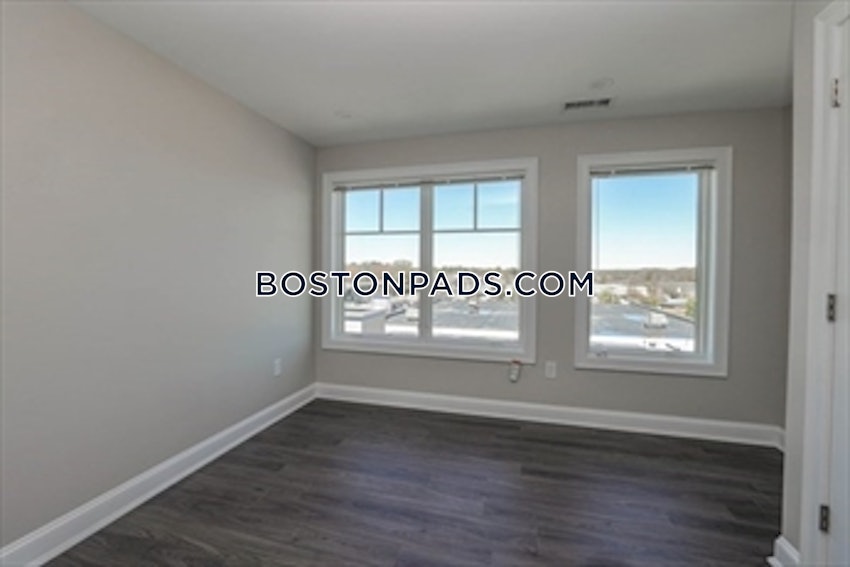 DEDHAM - 1 Bed, 1 Bath - Image 5