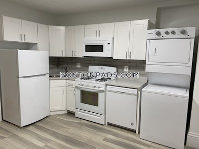 Cambridge Apartment for rent 3 Bedrooms 1.5 Baths  Central Square/cambridgeport - $5,255 No Fee
