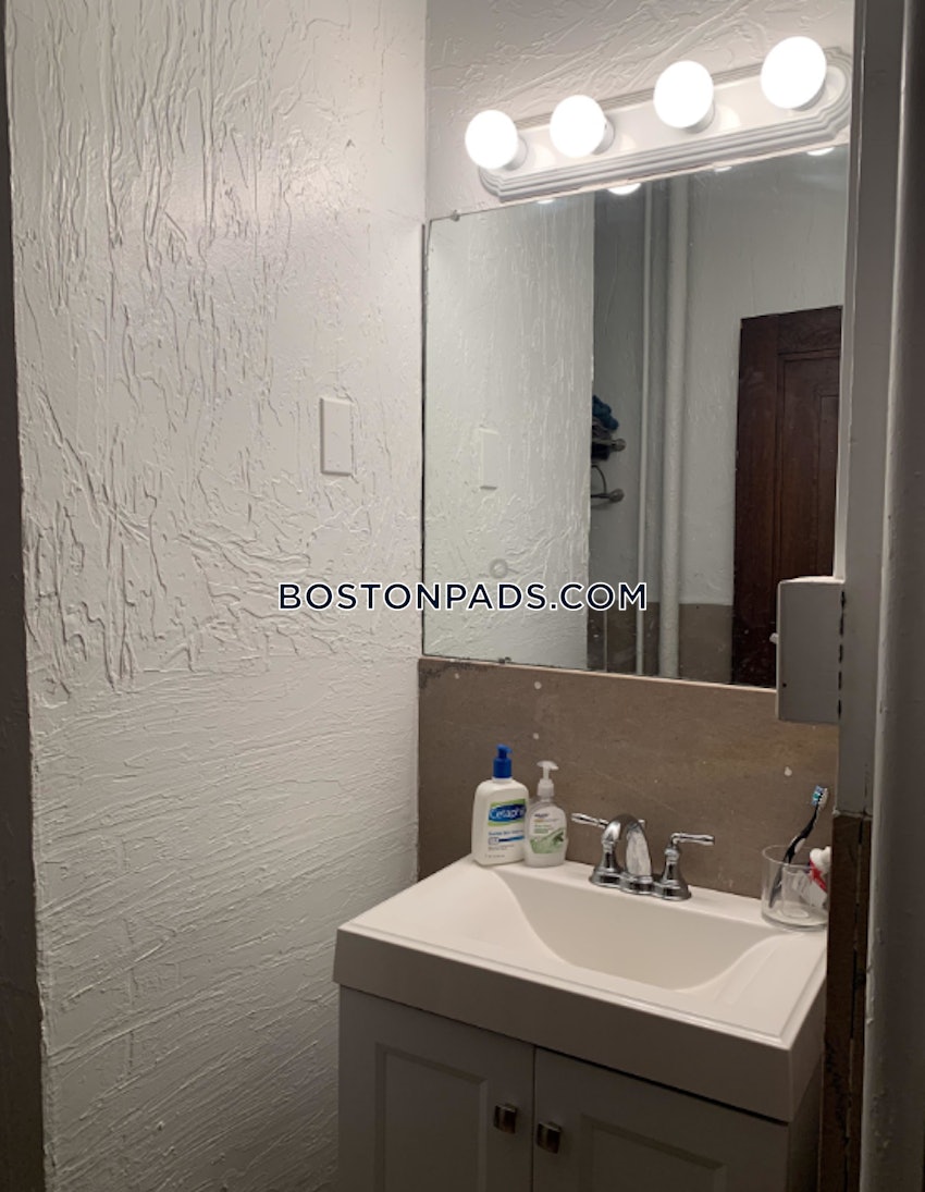 BOSTON - NORTHEASTERN/SYMPHONY - Studio , 1 Bath - Image 8