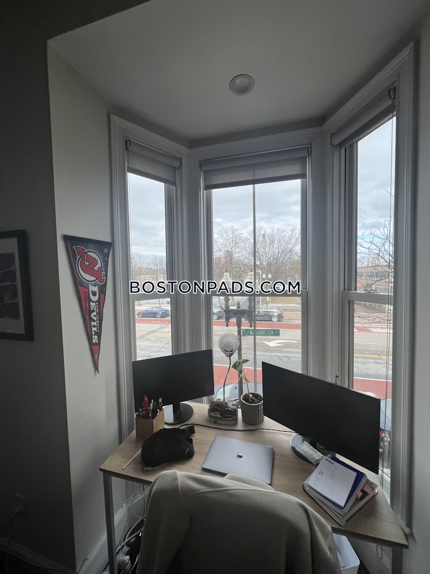 BOSTON - SOUTH END - 1 Bed, 1 Bath - Image 12