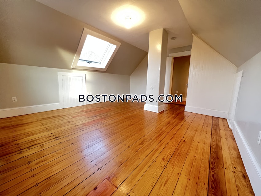 BOSTON - JAMAICA PLAIN - FOREST HILLS - 5 Beds, 2 Baths - Image 65