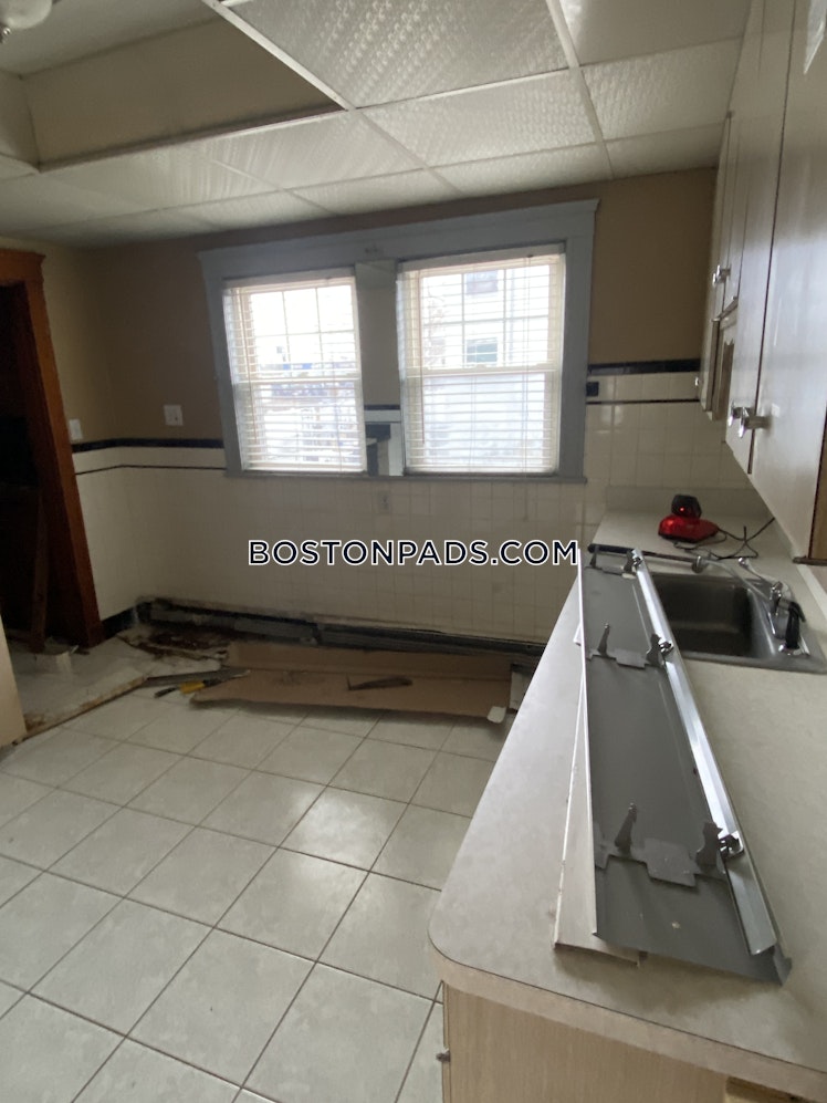 Goldsmith Ave., Medford