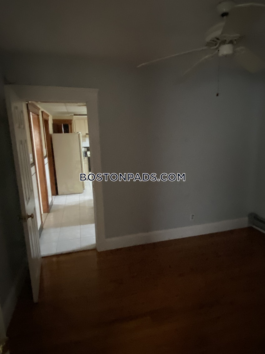 MEDFORD - TUFTS - 2 Beds, 1 Bath - Image 24