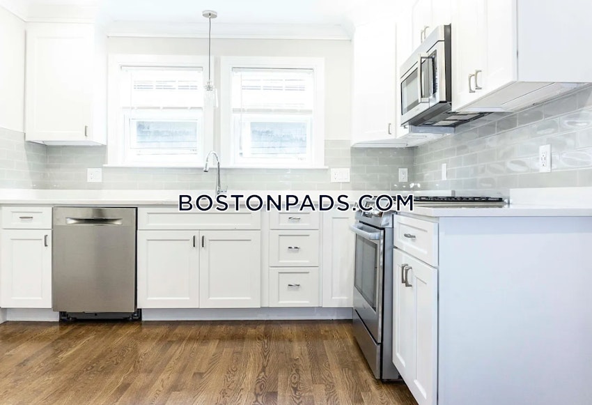 BOSTON - BRIGHTON - BOSTON COLLEGE - 3 Beds, 1.5 Baths - Image 2
