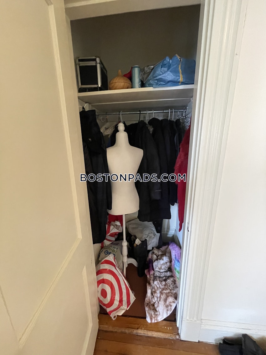 BOSTON - FENWAY/KENMORE - 1 Bed, 1 Bath - Image 7