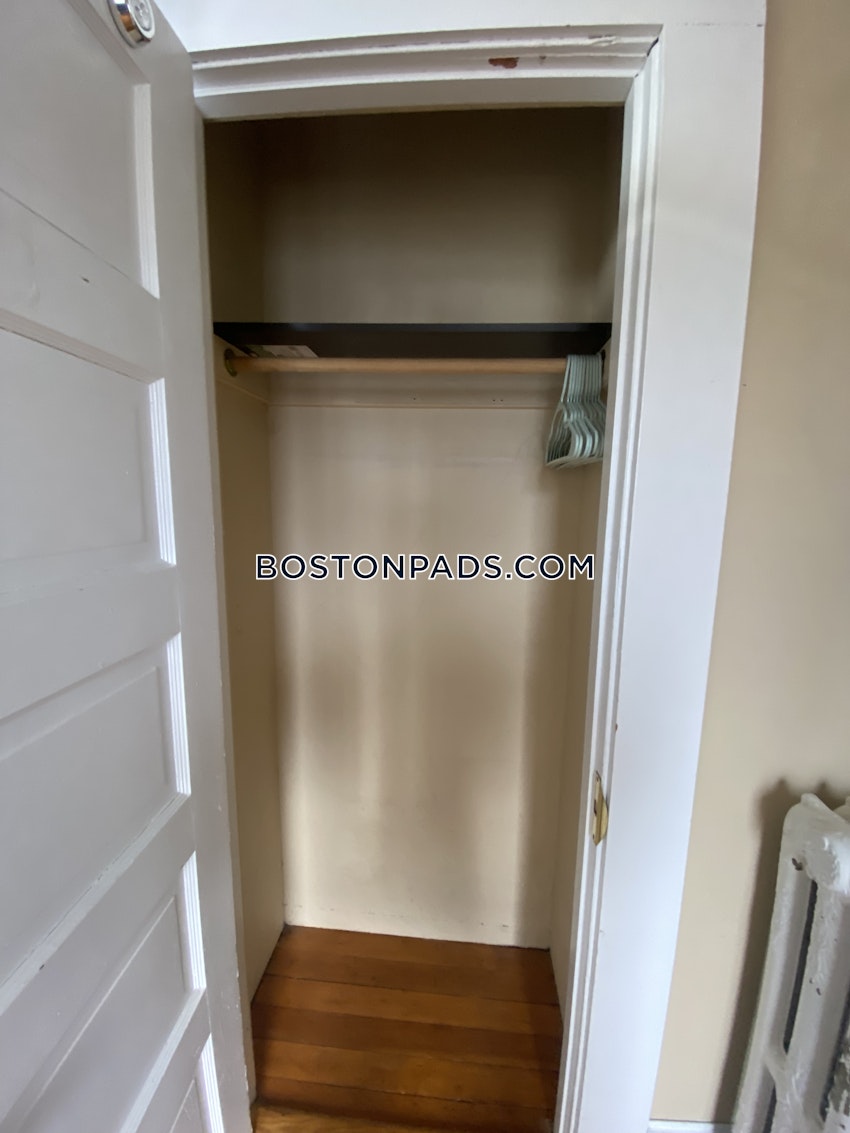 BOSTON - DORCHESTER - SAVIN HILL - 5 Beds, 1 Bath - Image 24