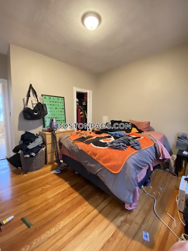 Boston - 3 Beds, 2 Baths