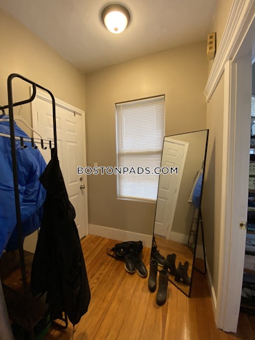 Boston - 3 Beds, 2 Baths