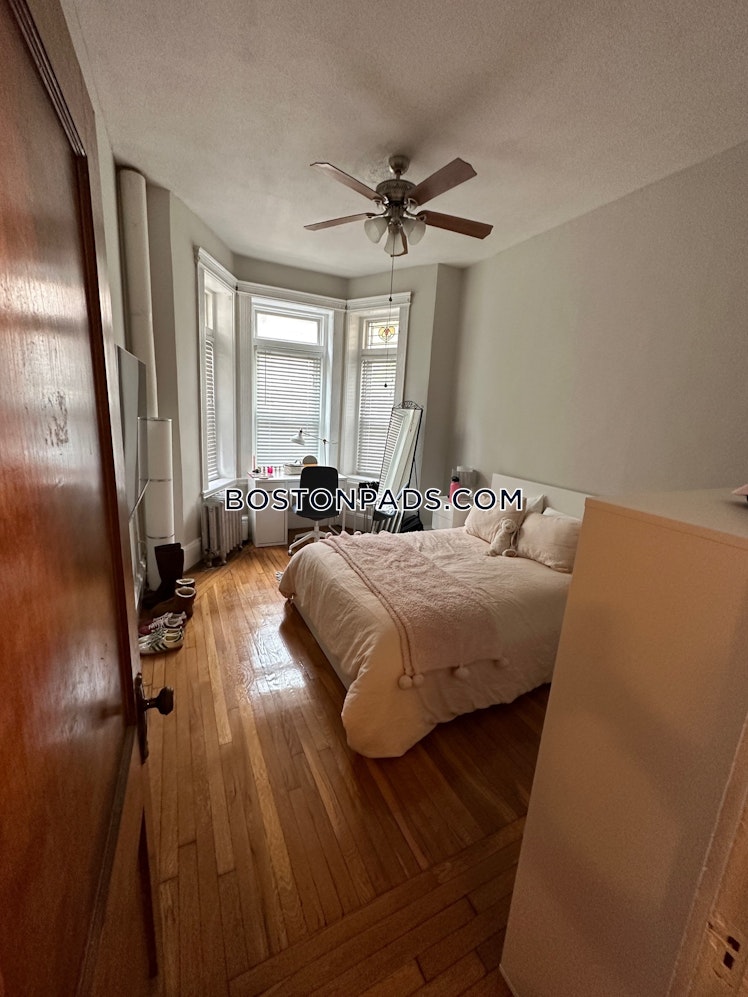 Hemenway St., Boston