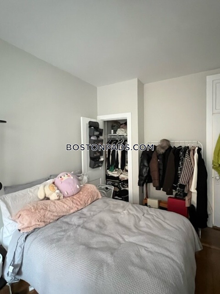 Hemenway St., Boston