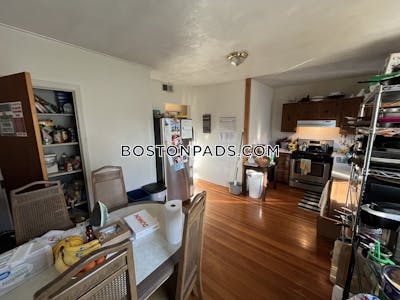 Somerville 4 Beds 2 Baths  Winter Hill - $4,200