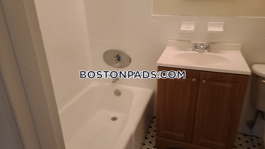 WATERTOWN - 2 Beds, 1 Bath - Image 24