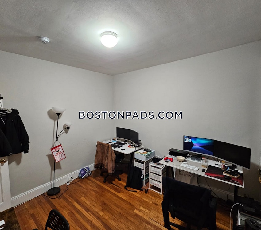 BOSTON - ALLSTON/BRIGHTON BORDER - 2 Beds, 1 Bath - Image 5