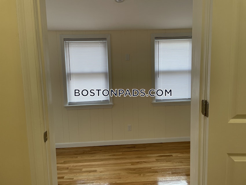BOSTON - WEST ROXBURY - 3 Beds, 1 Bath - Image 16