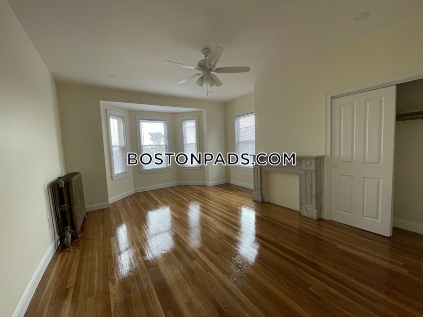 BOSTON - WEST ROXBURY - 3 Beds, 1 Bath - Image 23