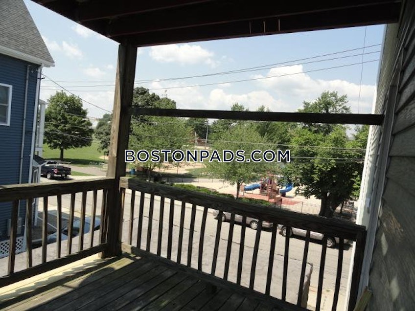 Medford - $4,225+ /month