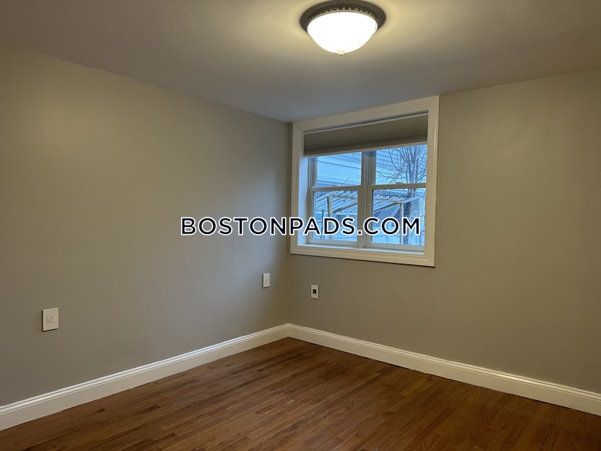 BOSTON - SOUTH BOSTON - ANDREW SQUARE - 1 Bed, 1 Bath - Image 6