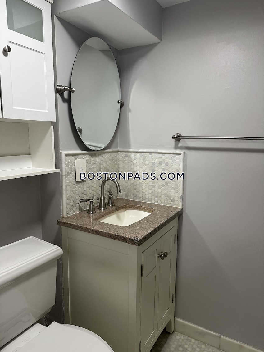 BOSTON - SOUTH BOSTON - ANDREW SQUARE - 1 Bed, 1 Bath - Image 11