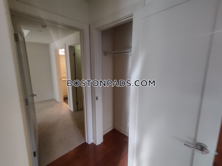 BOSTON - WEST END - 2 Beds, 2 Baths - Image 9